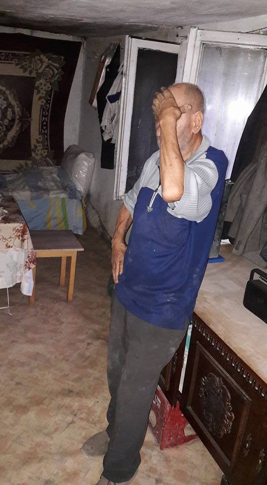 Domnul profesor si cei 30-40 caini